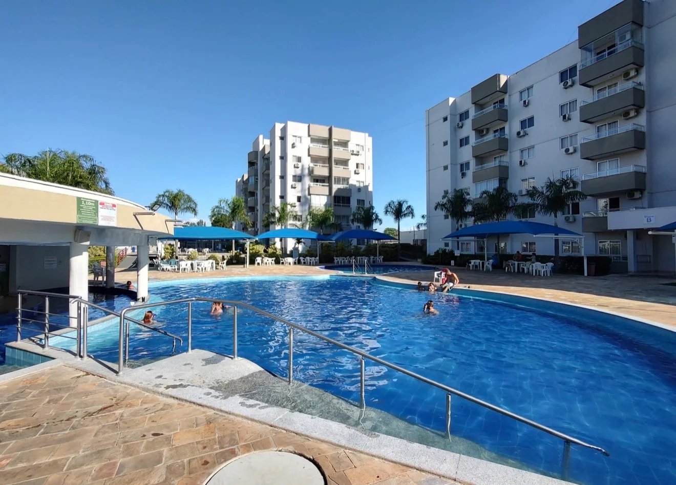 Foto LAGOA QUENTE FLAT SERVICE